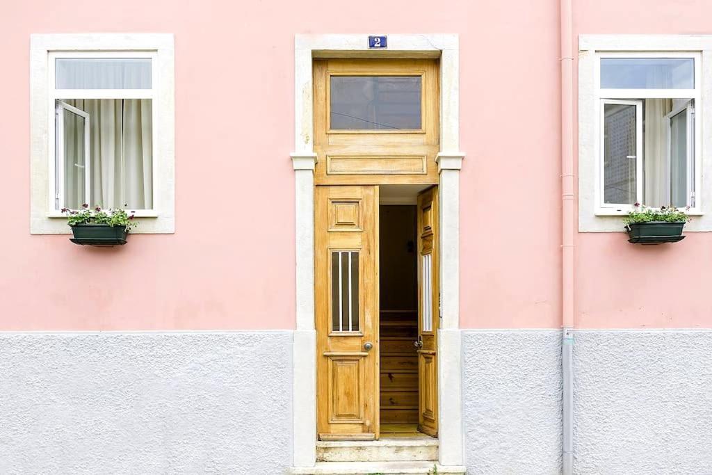 Sapadores - 2 Bedrooms Apartment Lisbon Boho Chic Extérieur photo